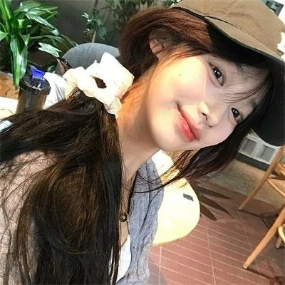 大情人华伦天奴